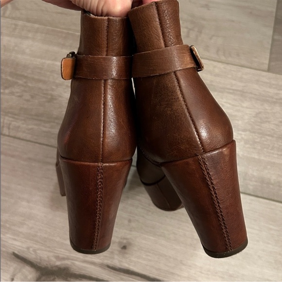 Kork-Ease Ramona Leather ankle boot + Kenneth Cole Reaction Suede boots bundle - Picture 10 of 16